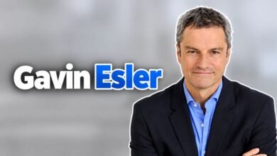 Gavin Esler